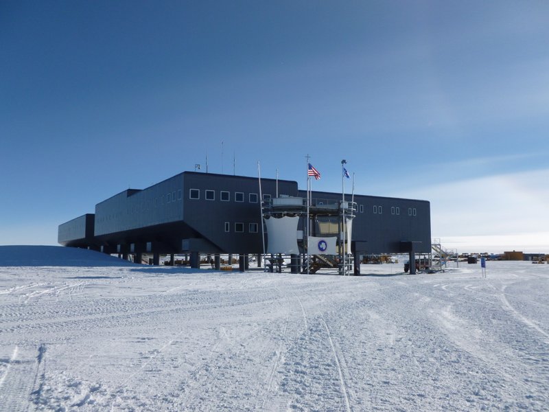 Astrobites on the Ice, Part 5: South Pole Station | astrobites