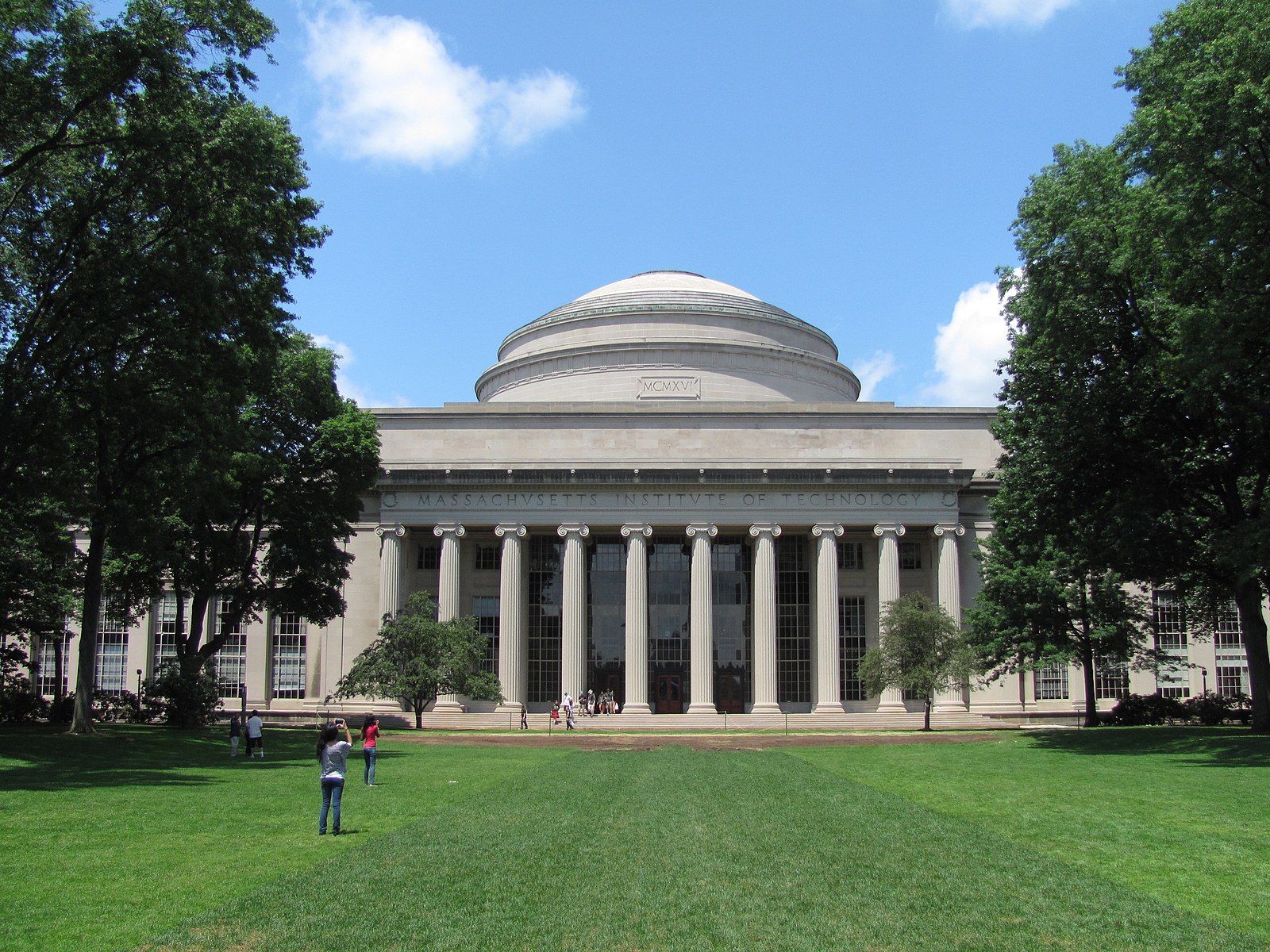 Graduate Admissions » MIT Physics