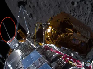 "Selfie" by ROLSES showing a prematurely deployed antenna